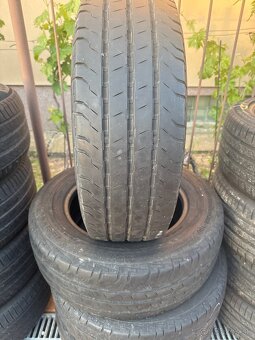 215/65R16c - 2