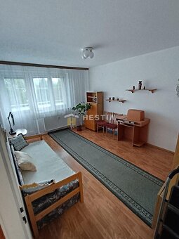 NOVINKA - 3-izbový byt na predaj v Brezovej pod Bradlom - 2