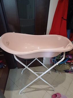 Vanička na kúpanie, stojan a podložka pre dievča - 2