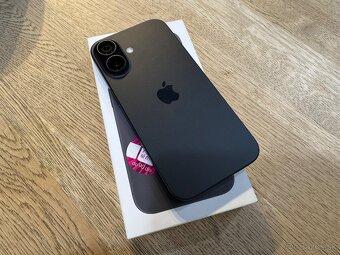 iPhone 16 - 2