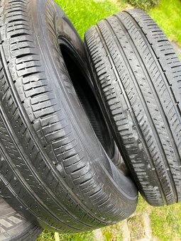 Darujem Pneu Hankook 225/75 r16 z Kia Sorento - 2