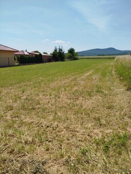 Pozemok Mankovce 1270m² Rezervované - 2