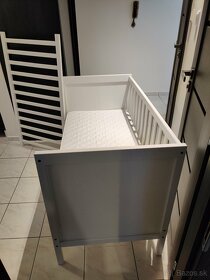 Postieľka s príslušenstvom - 2