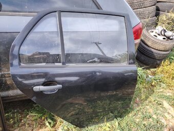 Škoda Fabia dvere a kapota - 2