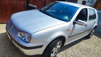 VW Golf 4 - 2