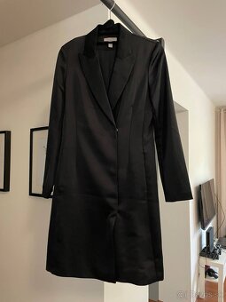 Čierne šaty H&M - 2
