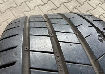285/35 R20 4x Kumho nove - 2