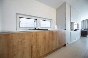 4-izb. NOVOSTAVBA RD v obci ŽLKOVCE, pozemok 844 m2 - 2