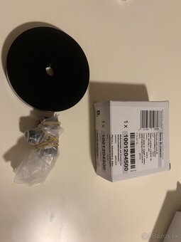 Berker vypinac, zasuvka, krytky - 2