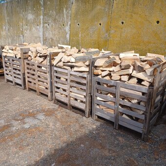 Palivové drevo tvrdé rôzne dĺžky:Tel 0905 556219 - 2