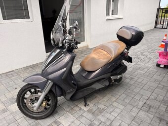 Piaggio Beverly 500 ie - 2