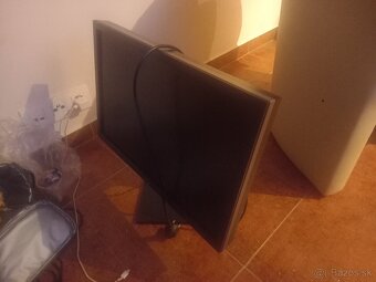 DELL Profesional I2210 - 2