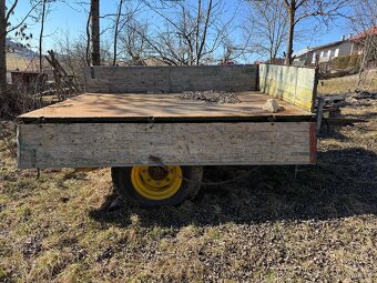 Vyklápacia vlečka - 2