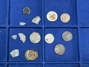 Predam 11 striebornych minci Nemecke staty asi rok 1500 - 2