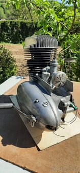 Jawa 250 -motor - 2