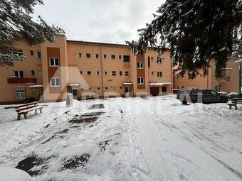 PREDAJ:4i byt+2 logg.;110 m2; Lučivná -V.TATRY, 170.000 € - 2