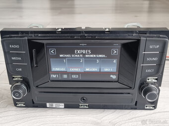 VW MIB Entry Radio Golf7 Passat B8 5G0035867 - 2