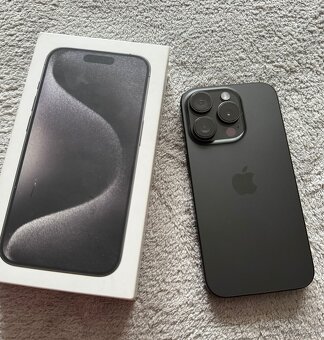 iPhone 15 Pro, Black Titanium - 2