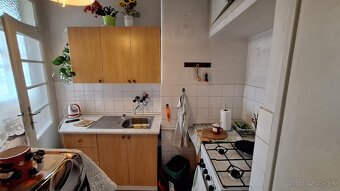 2 izbový byt s balkonom - 2