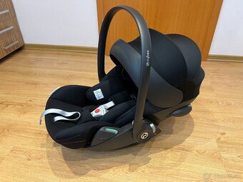 Cybex Cloud G i-Size + adaptéry - 2