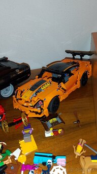 LEGO Technic  Dodge Charger, Chevrolet Corvette + 3kg mix - 2