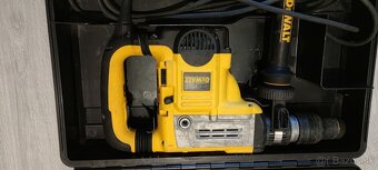 Predam buracie kladivo Dewalt - 2