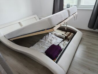 Manželská Posteľ s vlnami - 2