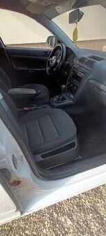 Predam škoda octavia 2 facelift - 2