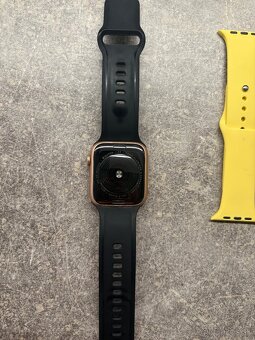 Apple watch se 2 generácie 44mm - 2