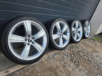 Letná Sada AUDI A4+Zánovné Pneu 245/35 R19 - 2