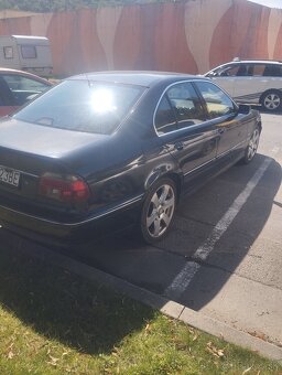 BMW - 2