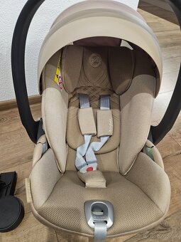 Cybex cloud T i-size + základňa bazeT black - 2