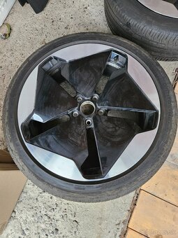 Volkswagen ID.3 20" disky a pneumatiky - 2