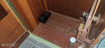 Predám šijací stroj. - 2