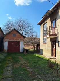 Rodinný dom 1+4, nová strecha, kúrenie, garáž - 2