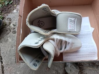 Dievčenské korčule č. 31 - 2