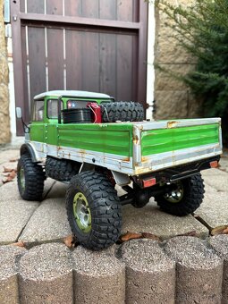 Rc expedičný model unimog 406 1/10 - 2