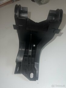 Držiak laktovej opierky bmw e46 - 2