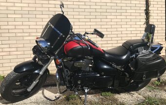 Suzuki Intruder 800M - 2