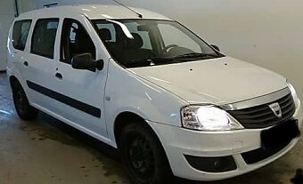 Logan MCV 2010 - 2