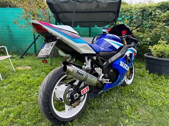 SUZUKI GSXR 600 K4 - 2