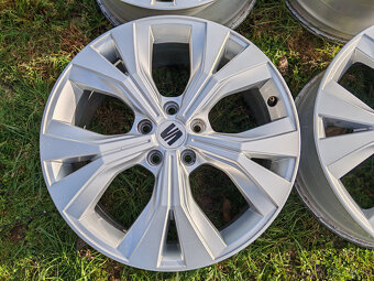 5x112 R18 7J ET45 Original Seat - 2