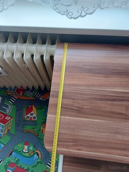 Stôl a stolička - 2