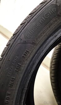 245/40 R20 Goodyear EfficientGrip Performance 2 - 2