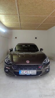 Fiat 124 Spider - 2