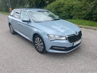 Škoda superb kombi 2.0tdi 110kw - 2