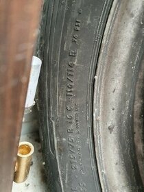 Continental contact 100 215/75 r16c - 2