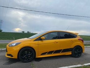 Ford Focus ST250 MKIII - 2