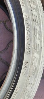 Letné pneumatiky BRIDGESTONE  225/45 R19 - 2