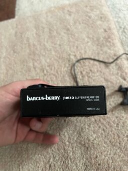 Kontrabasový snímač Barcus-Berry 3000a - 2